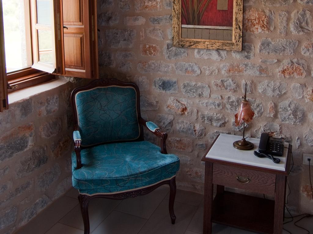 Smyros Resort Poúlithra Quarto foto
